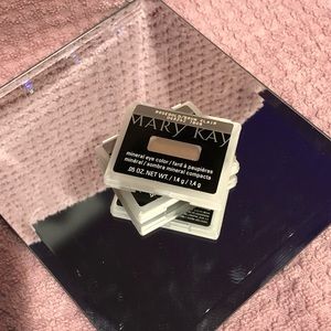 ⭐️FREE SHIPPING⭐️ when you bundle 3 MK products